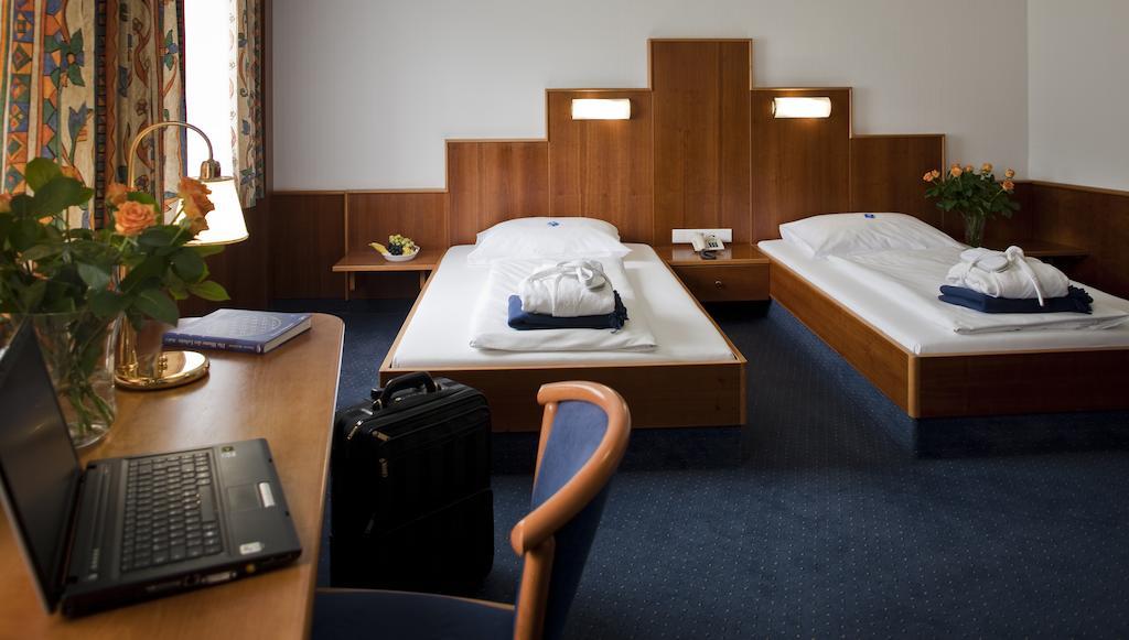 Hotel Paradies グラーツ エクステリア 写真