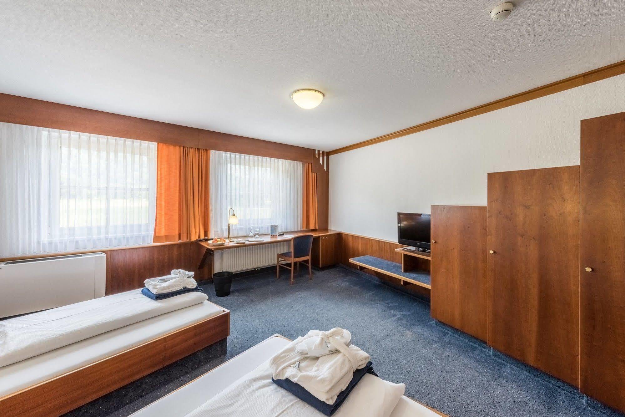 Hotel Paradies グラーツ エクステリア 写真